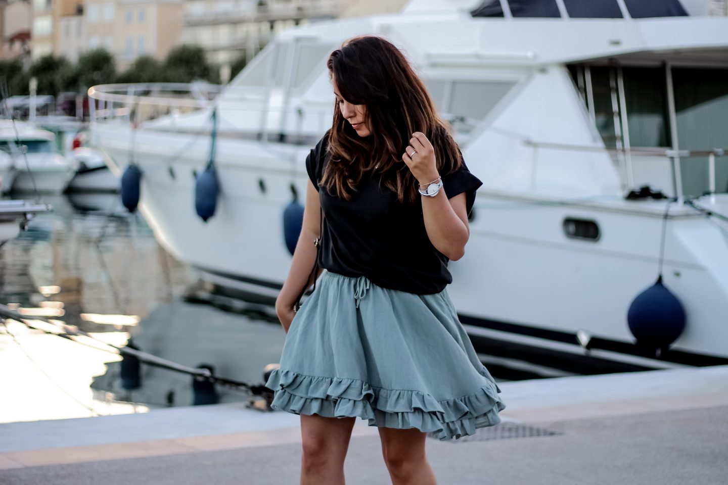 GREEN SKIRT